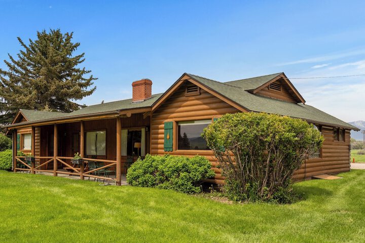 El Western Cabins & Lodges