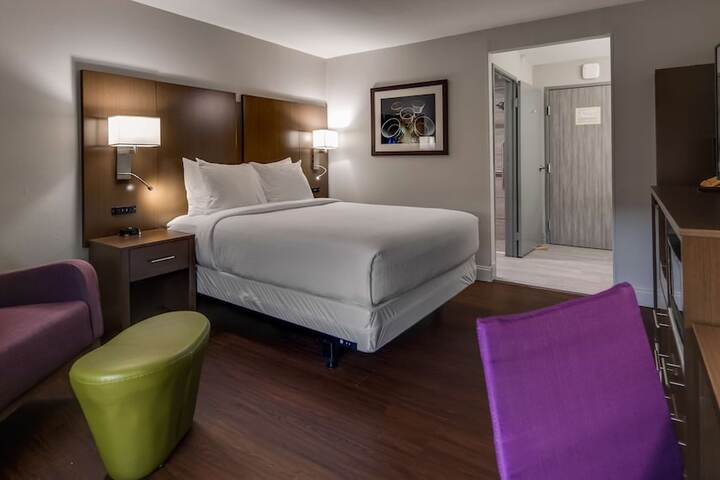 Room 7 of 23
