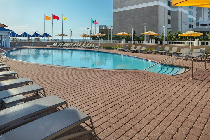 Pool 6 of 42