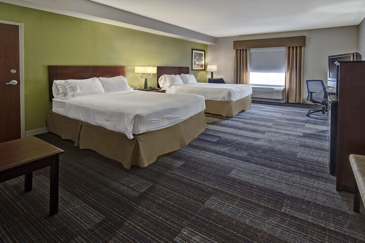 Holiday Inn Express Hotel & Suites Cookeville by IHG