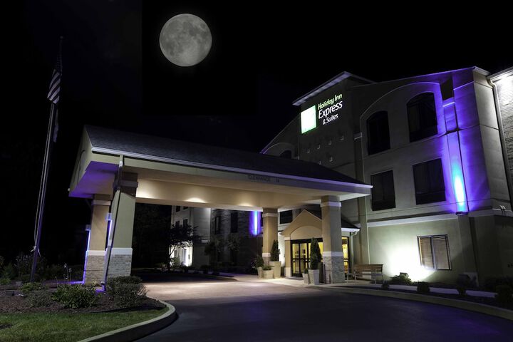 Hotel 3 of 55