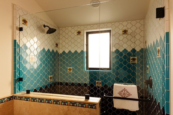 Room 13 of 53