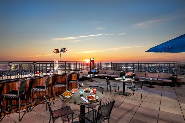 Terrace/Patio 46 of 56