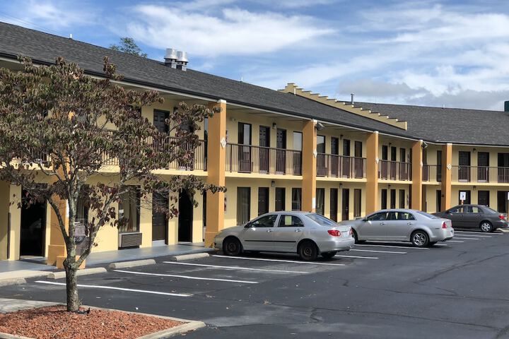 Quality Inn Hillsville