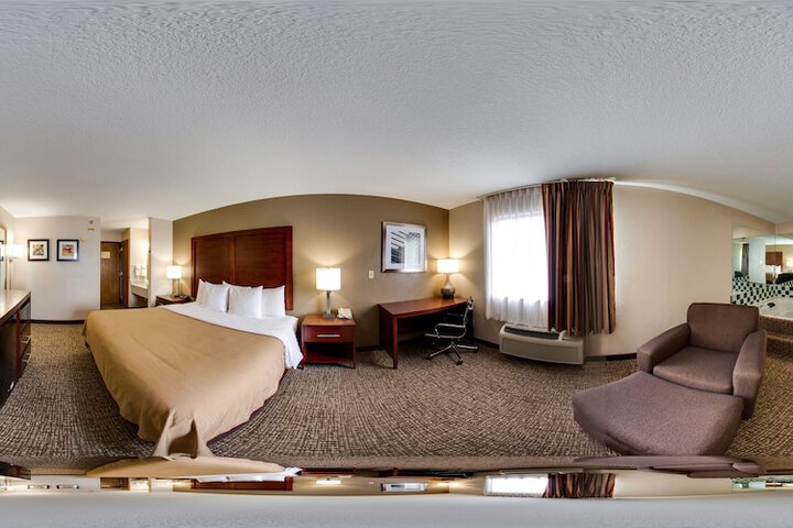 Room 46 of 68