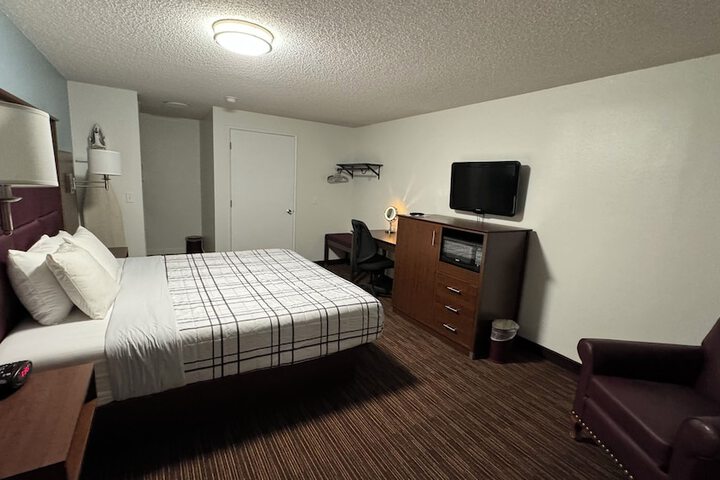 Room 69 of 87