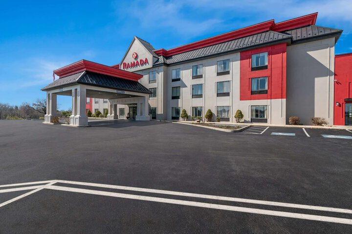 Hotel 5 of 63
