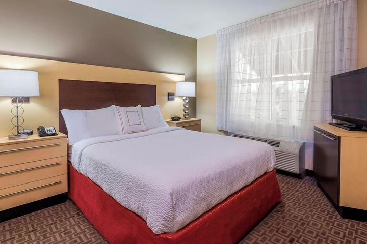 Room 14 of 20