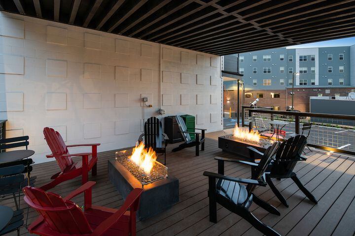 Hotel McCoy Pullman - Art Coffee, Beer, Wine