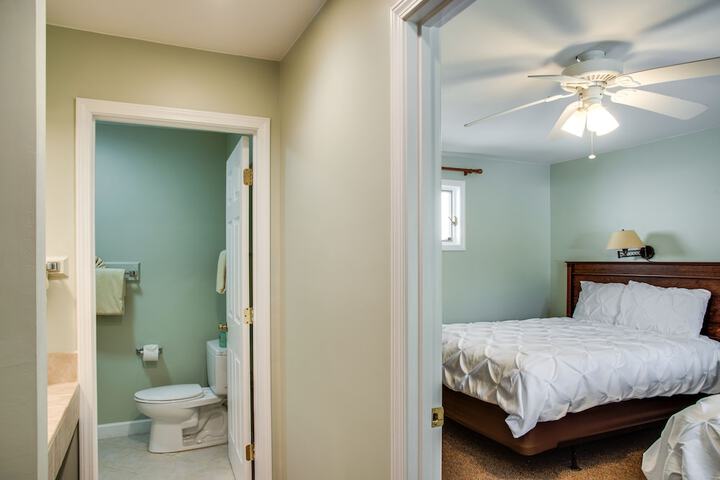 Room 58 of 102