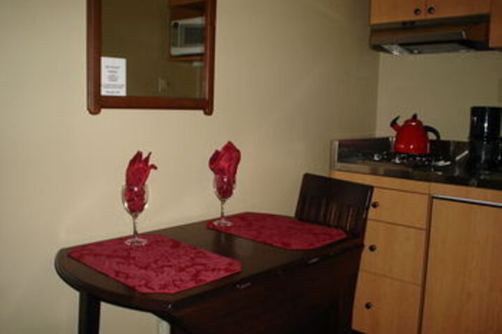 Edgemere Cottages