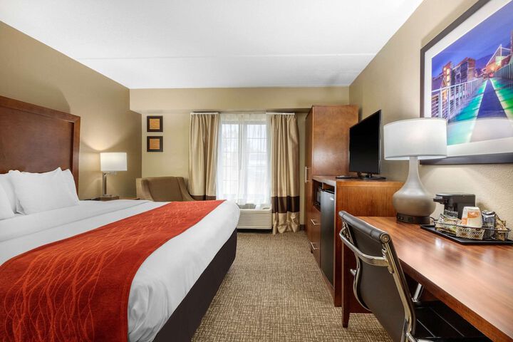 Room 17 of 30