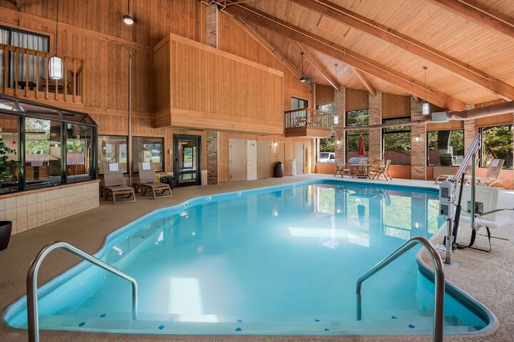 Pool 5 of 39