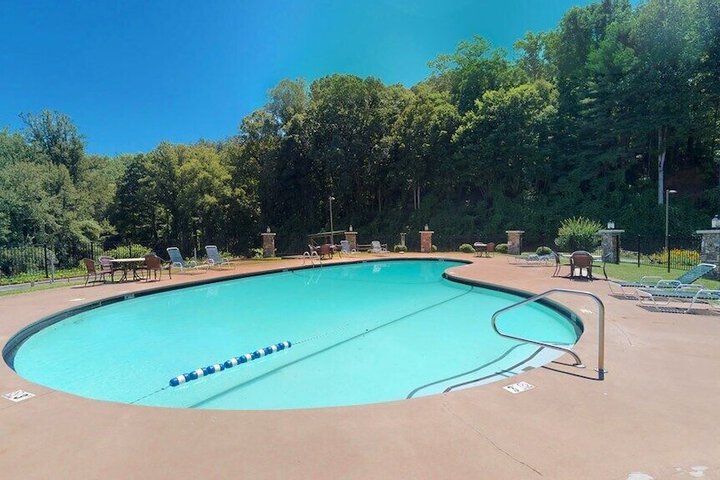 Pool 6 of 136