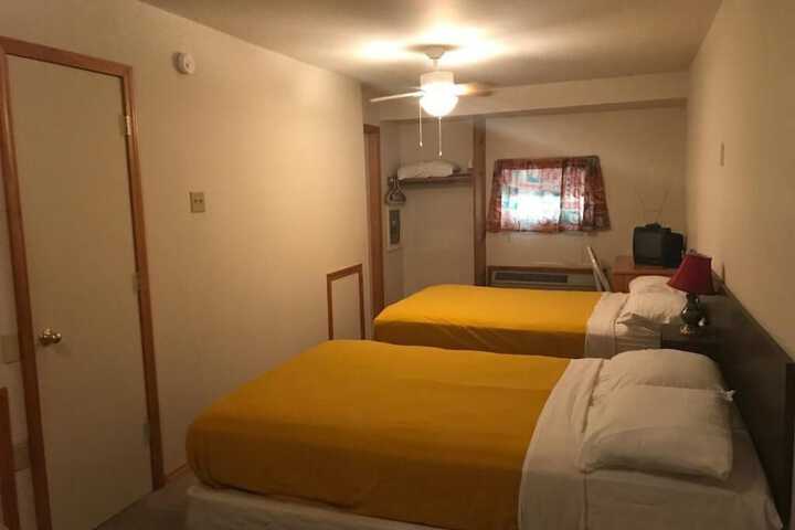 Room 16 of 29