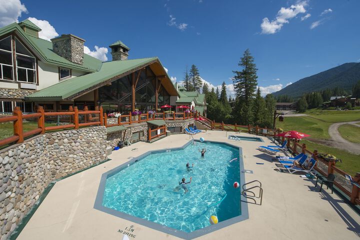 Pool 4 of 27
