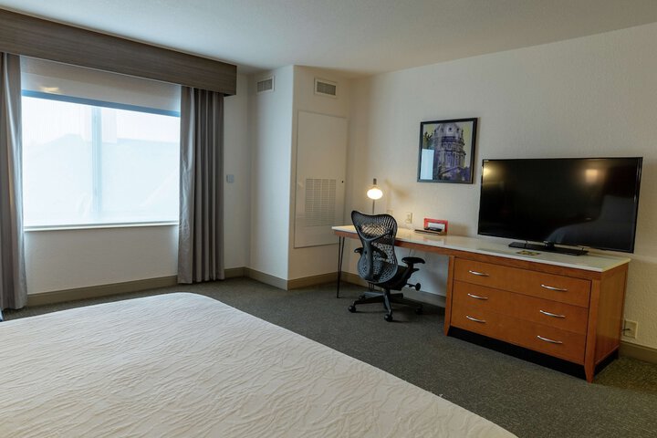 Room 37 of 92