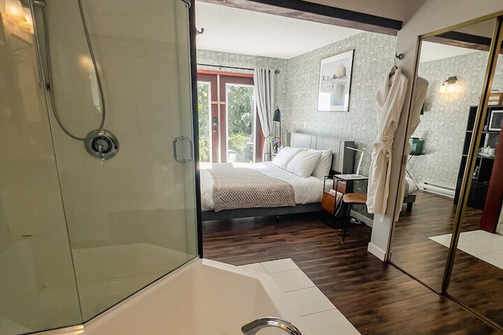 Room 55 of 154