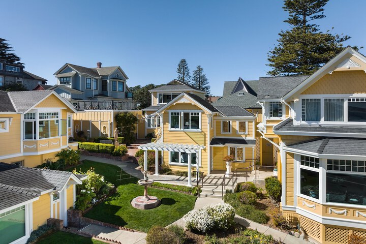 Seven Gables Inn on Monterey Bay a Kirkwood Collection Property