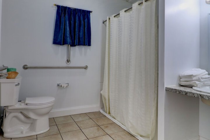 Room 30 of 58