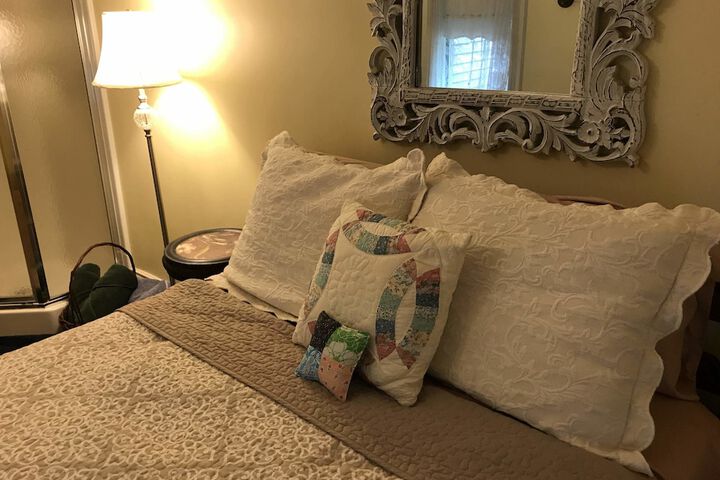 Room 56 of 89