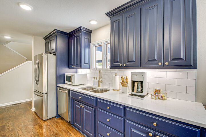 Hot Springs Lakefront Home w / Dock & Water Views!