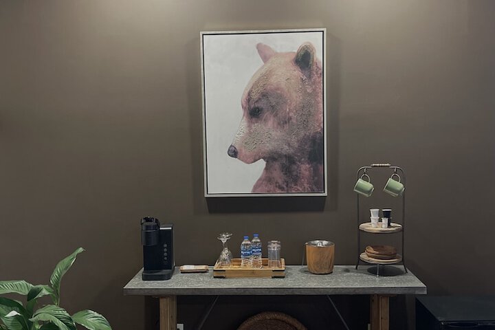 Room 17 of 42
