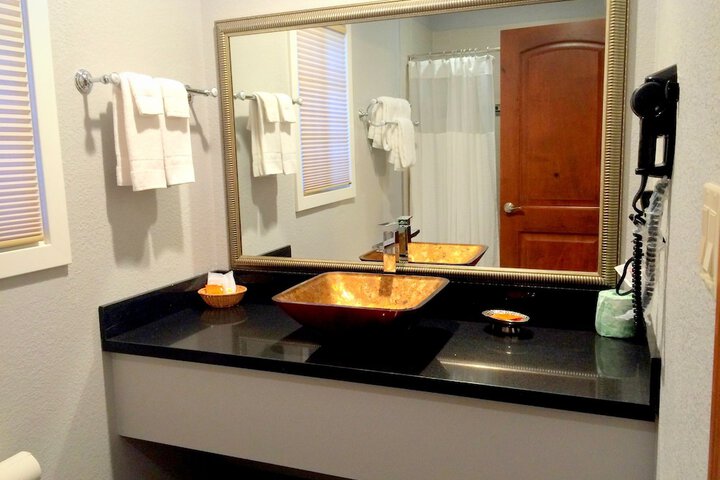 Room 7 of 27