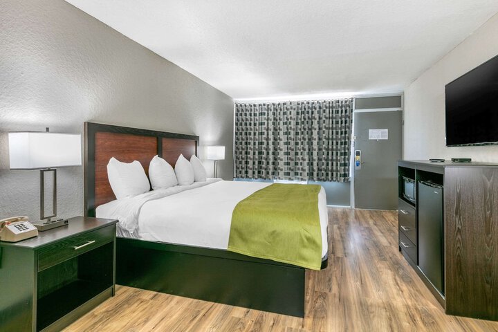 Rodeway Inn Kingston Springs
