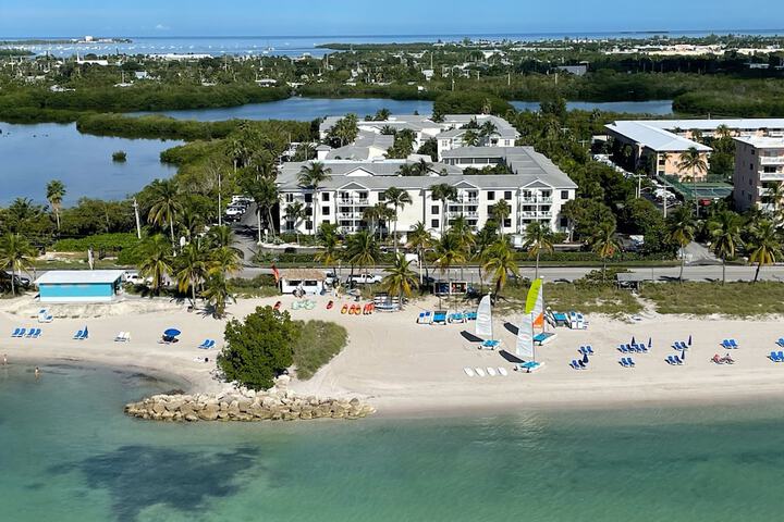 Margaritaville Beach House Key West