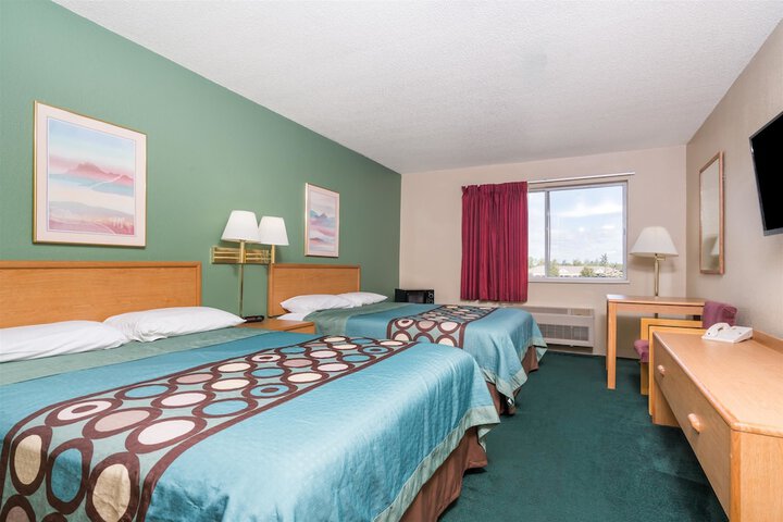 Room 19 of 32