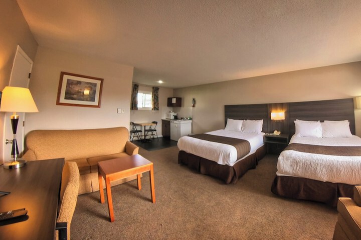 Room 14 of 28