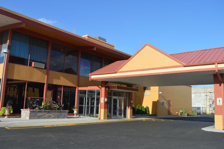 Hotel 2 of 44