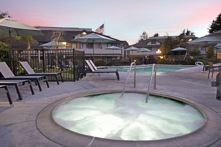 Pool 14 of 81