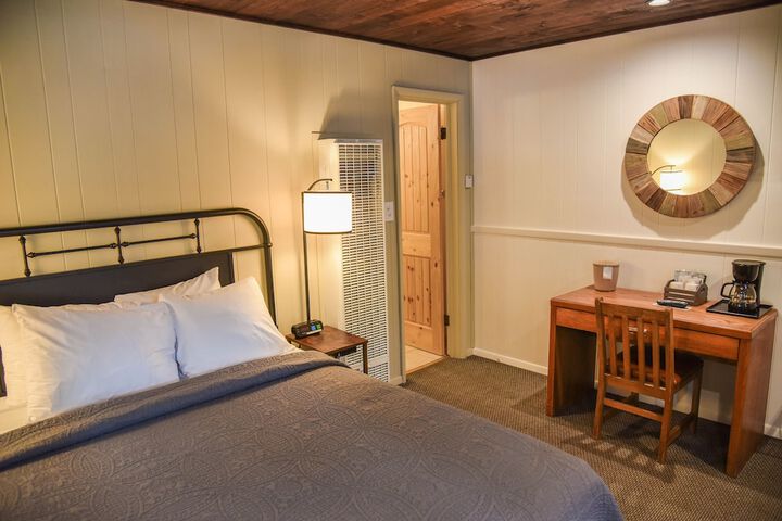 Room 74 of 157