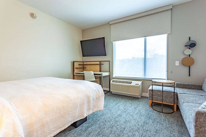 Room 45 of 82