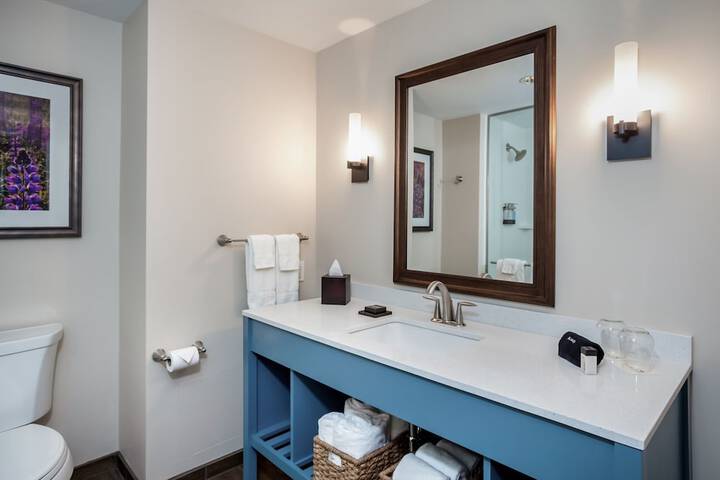Room 10 of 31