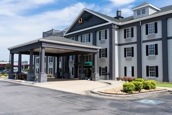 Quality Inn Rome South
