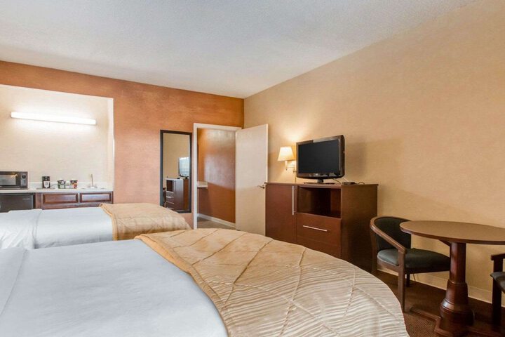 Quality Inn & Suites Ridgeland