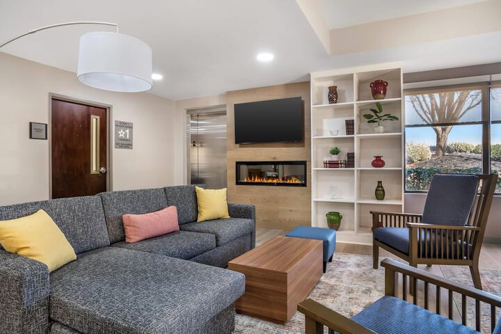 Country Inn & Suites by Radisson Shelby, NC