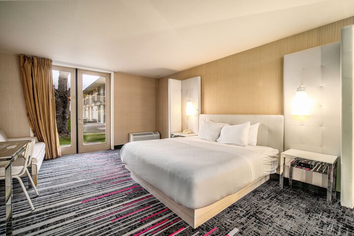 Room 45 of 51