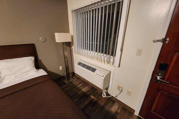 Jefferson Hills Motel