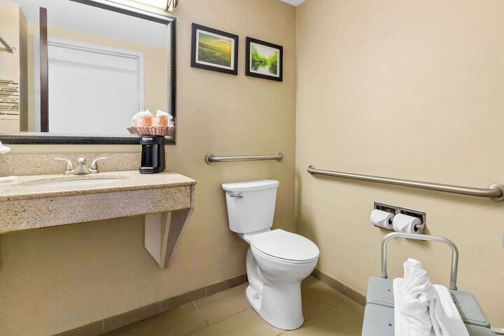 Comfort Suites Lumberton North