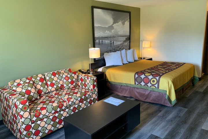 Room 14 of 29
