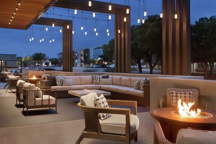 Terrace/Patio 43 of 45