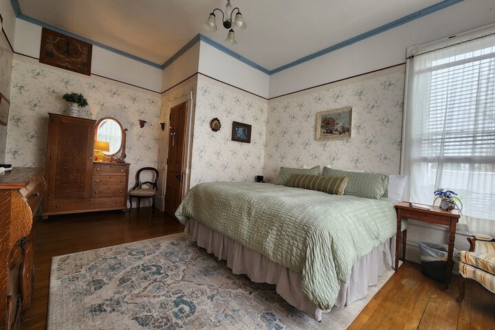Room 31 of 47