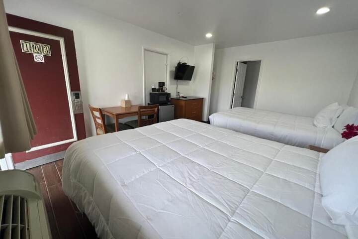 Room 42 of 82