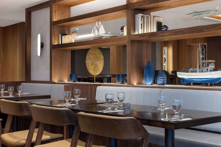 DoubleTree by Hilton Kingston