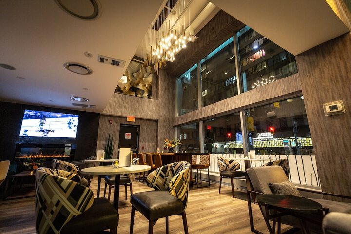 Holiday Inn Toronto Downtown Centre by IHG