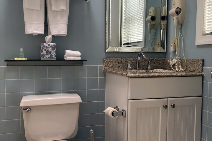 Room 25 of 35